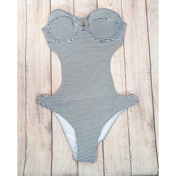 Abercrombie & Fitch Other - ABERCROMBIE & FITCH Women's Blue White Striped One Piece Cut Out Back Small NEW